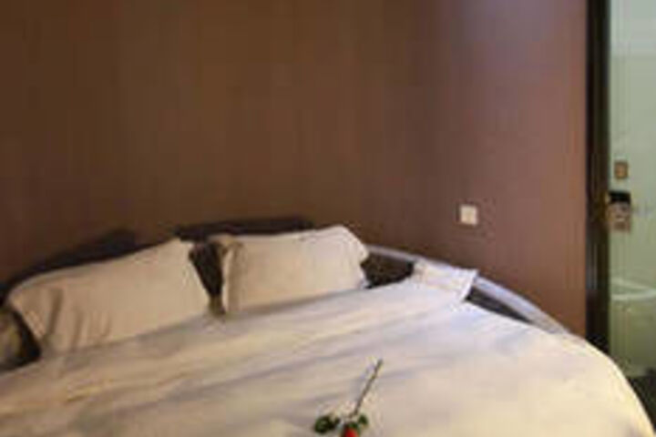 Room 39 of 52