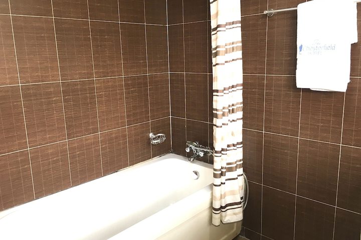 Room 12 of 22