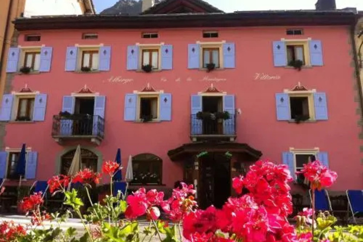 Hotel Vittoria - Ca De La Montagna