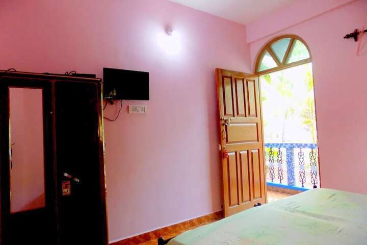 Room 4 of 57