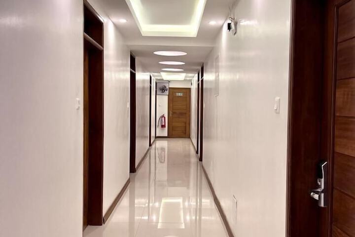 Hotel 10 of 12