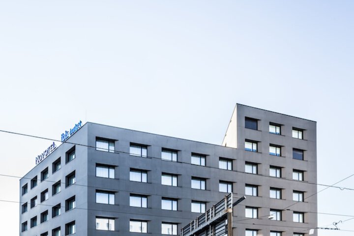Hotel 65 of 66
