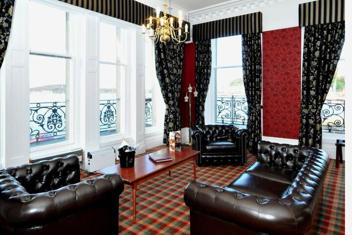 Room 7 of 36