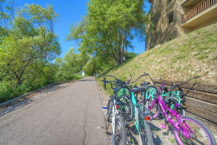 Outdoor Activities 40 of 120