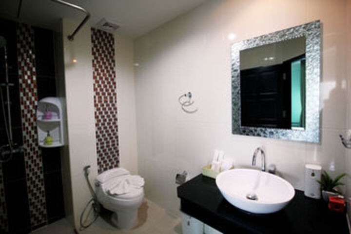 Room 5 of 35