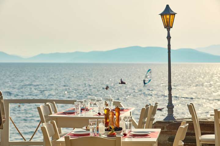 Dining 94 of 116