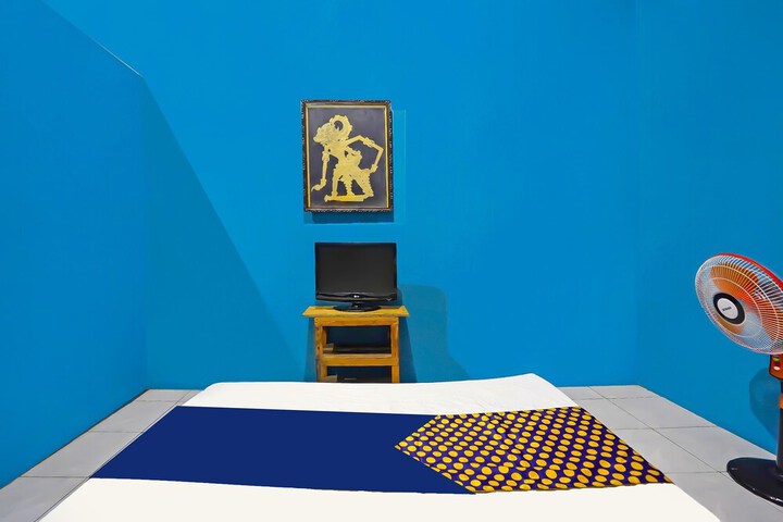 Room 8 of 21