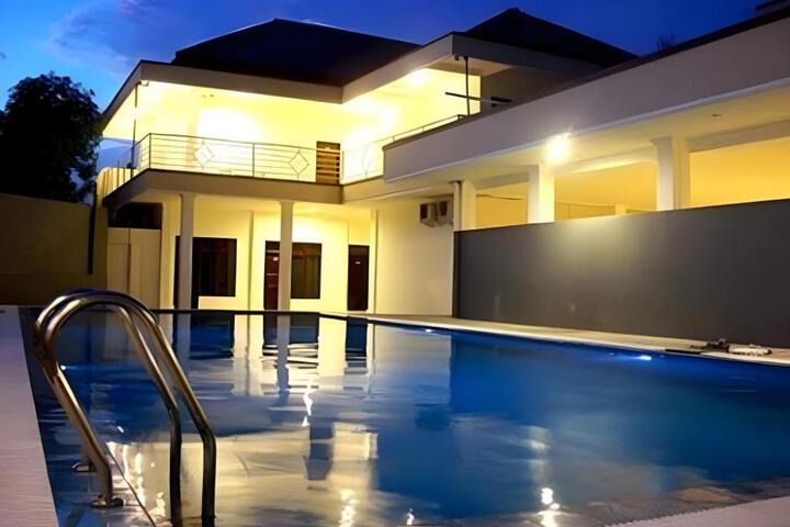 Grand Wisata Hotel