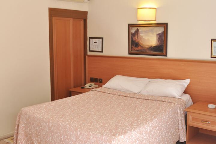 Suite Room