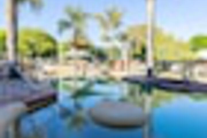 Pool 74 of 132
