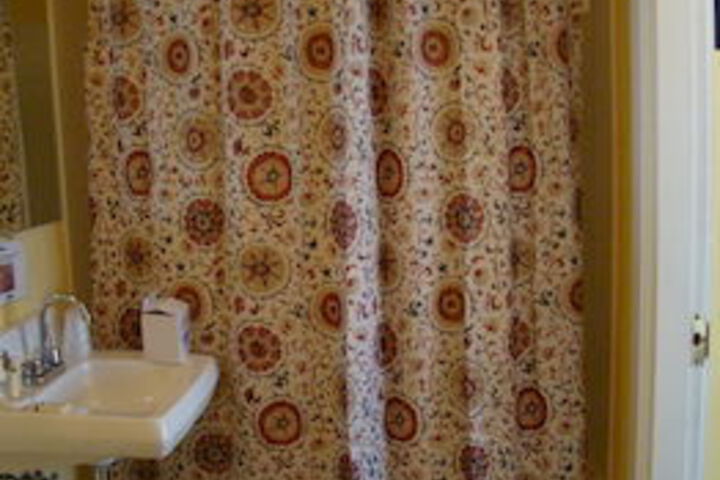 Room 2 of 19