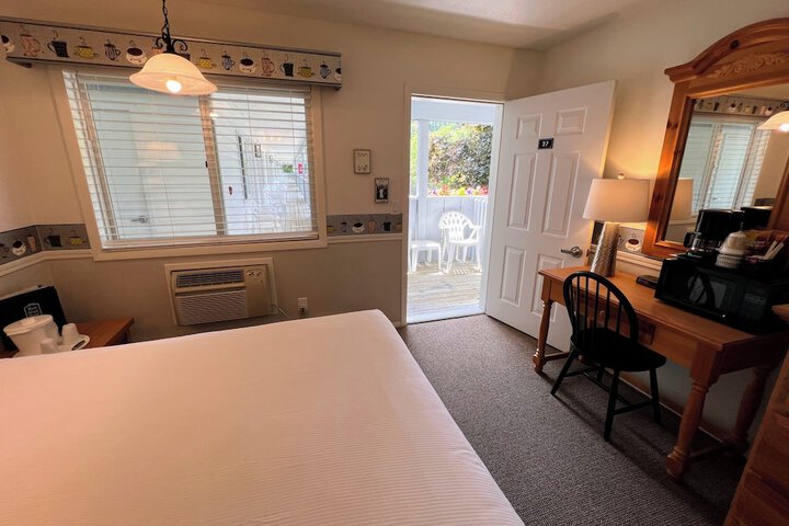 Room 26 of 67