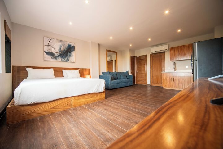 Room 27 of 115