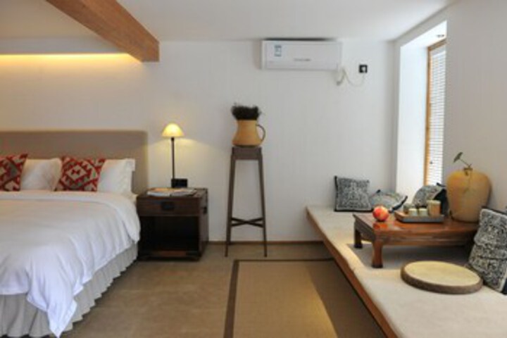 Room 86 of 111