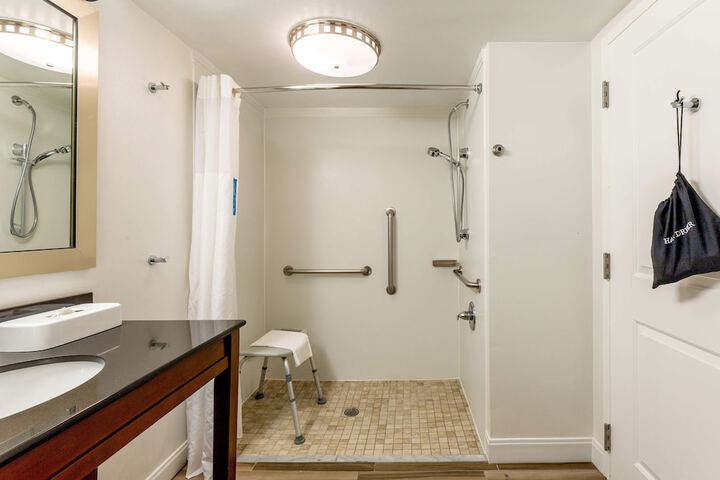 Bathroom shower