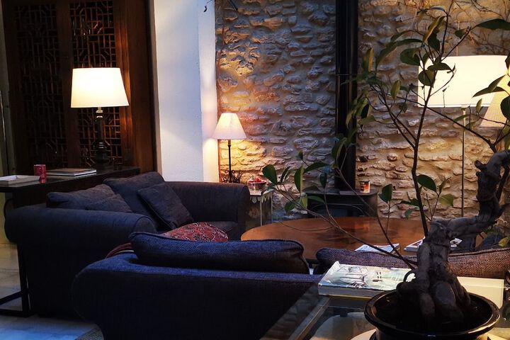 Room 11 of 22