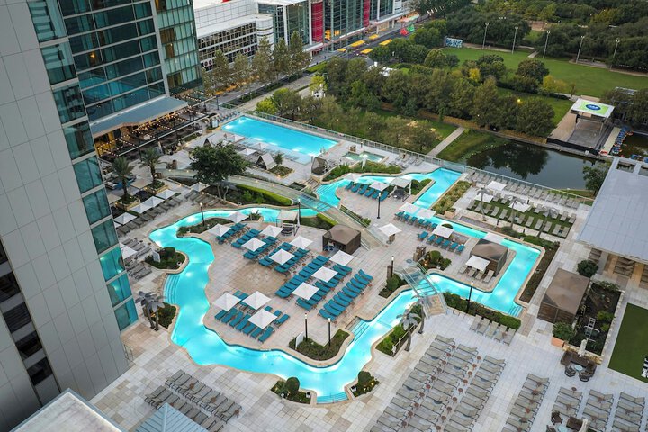 Pool 59 of 173