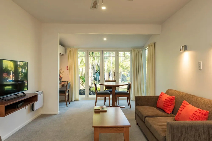 guest_rooms