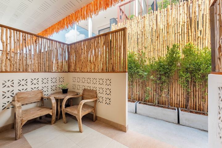 Terrace/Patio 13 of 28