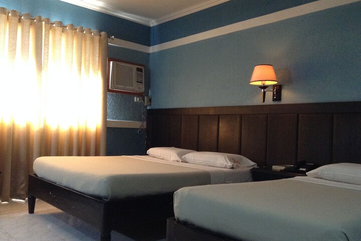 Room 15 of 35