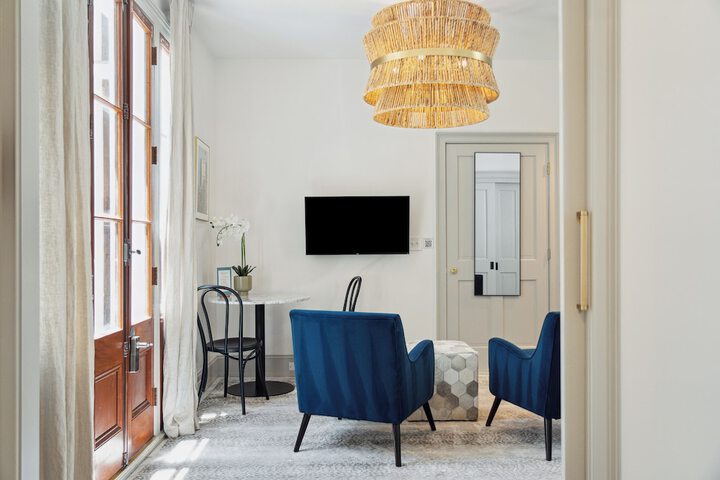 Room 9 of 75