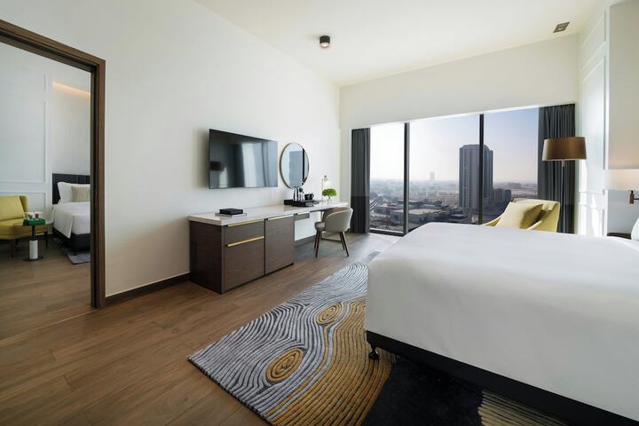 Room 15 of 91