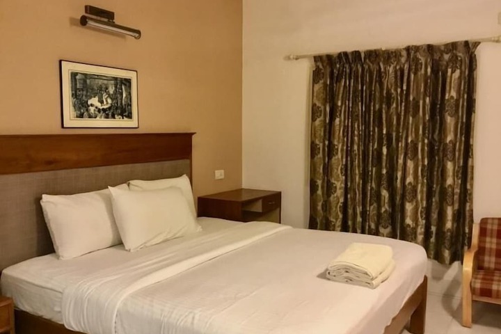 Room 18 of 64
