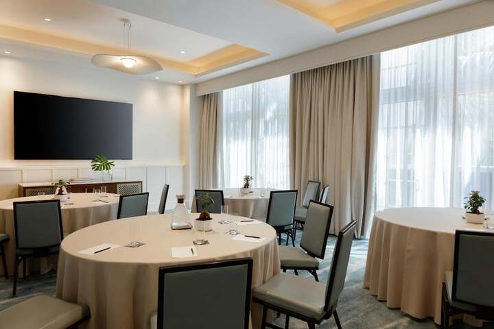 Meeting facility