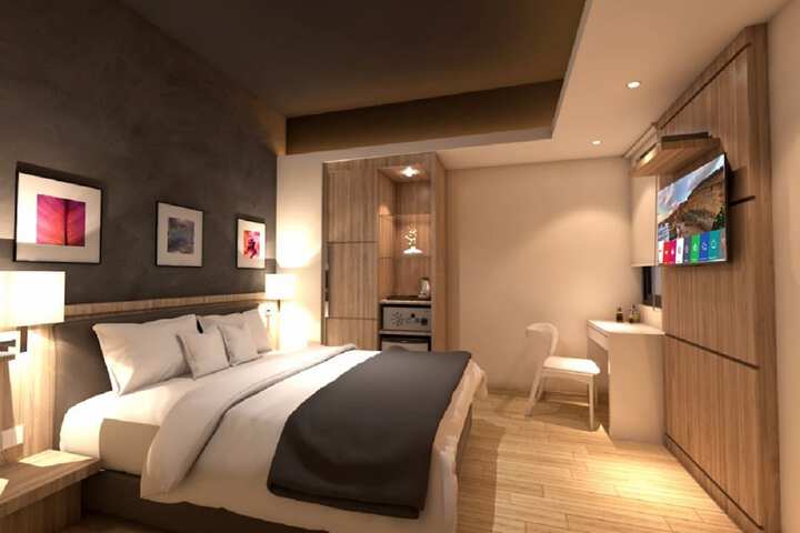 Room 5 of 32