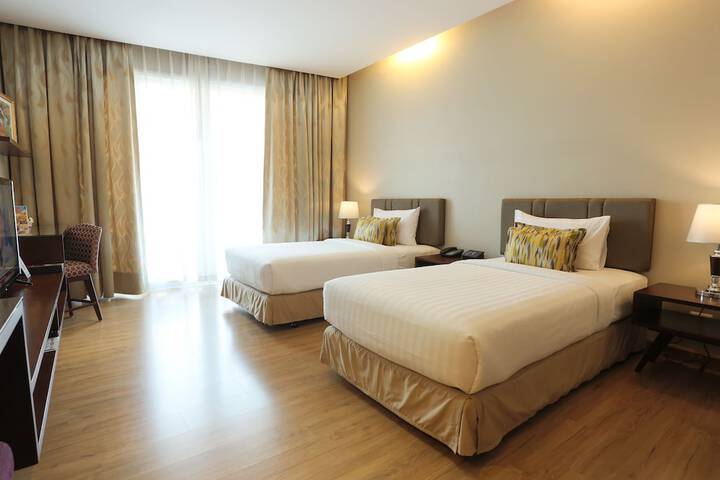 Room 36 of 108