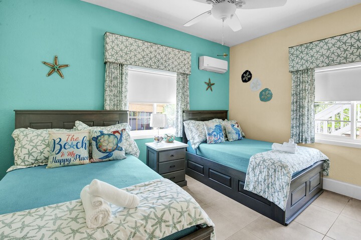 Room 7 of 34