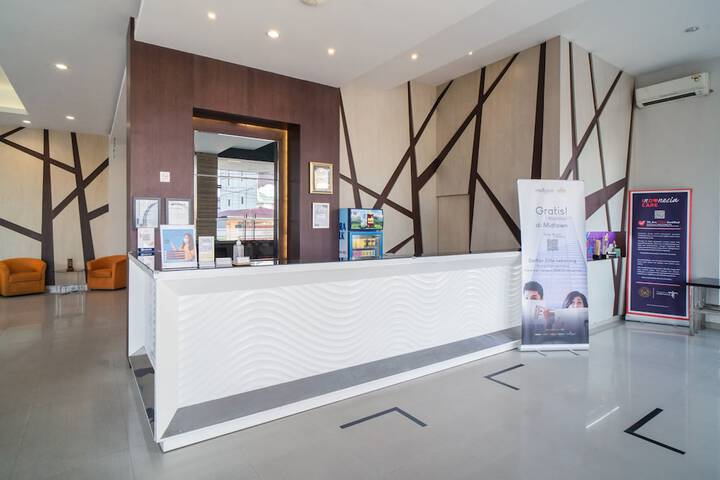 Lobby Entry