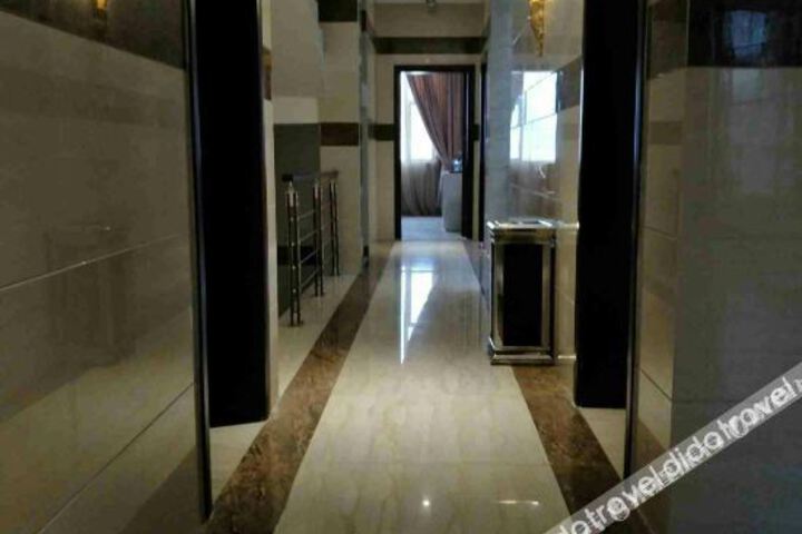 Hotel Interior 6 of 26
