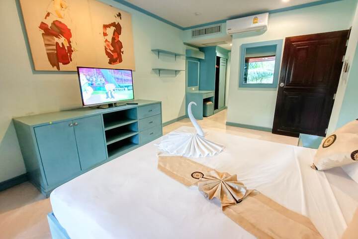 Room 27 of 164