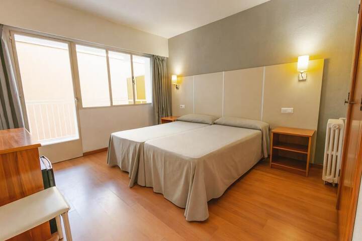 Room 5 of 51