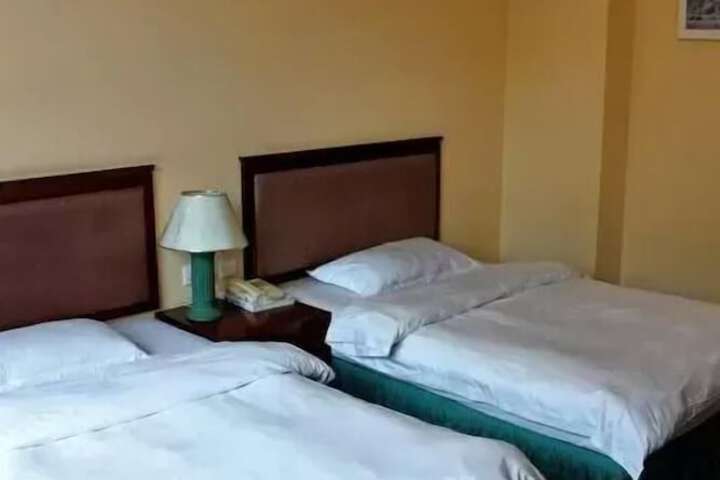Room 20 of 43