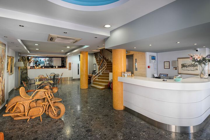 Lobby Photos