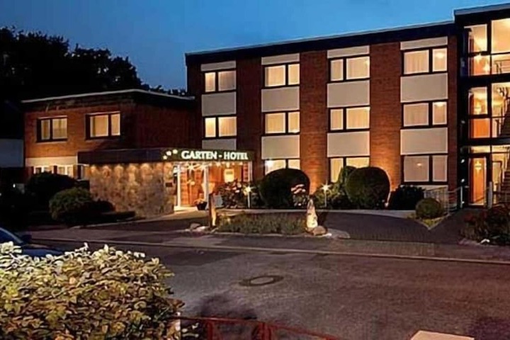 Hotel 73 of 81