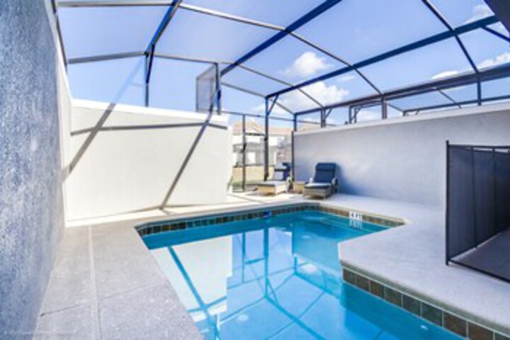 Pool 27 of 68