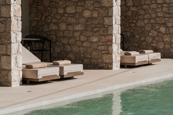 Pool 27 of 42