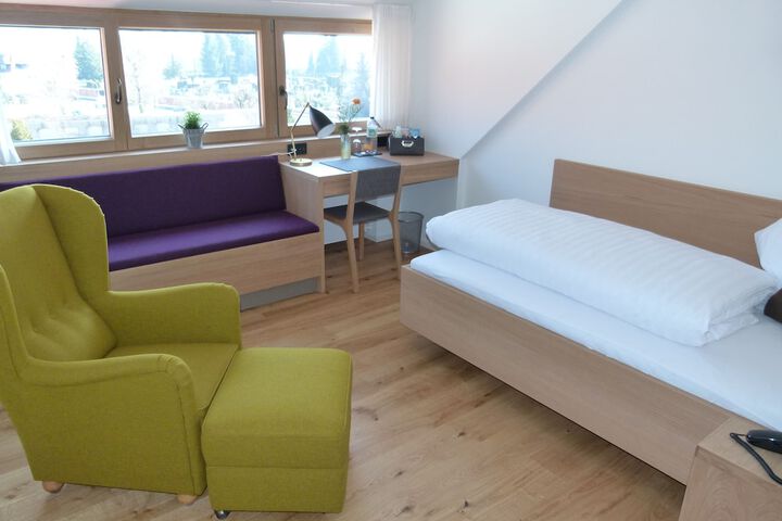 Room 8 of 64