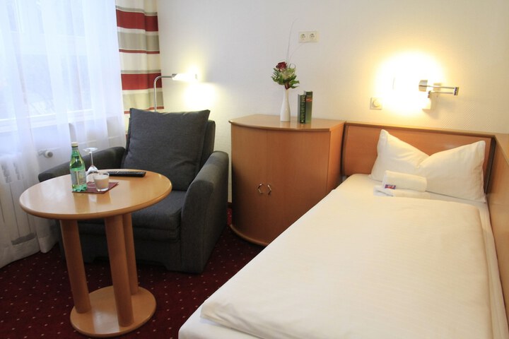 Room 4 of 21