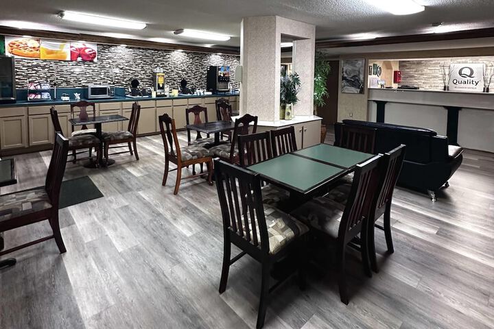 Guest Lobby