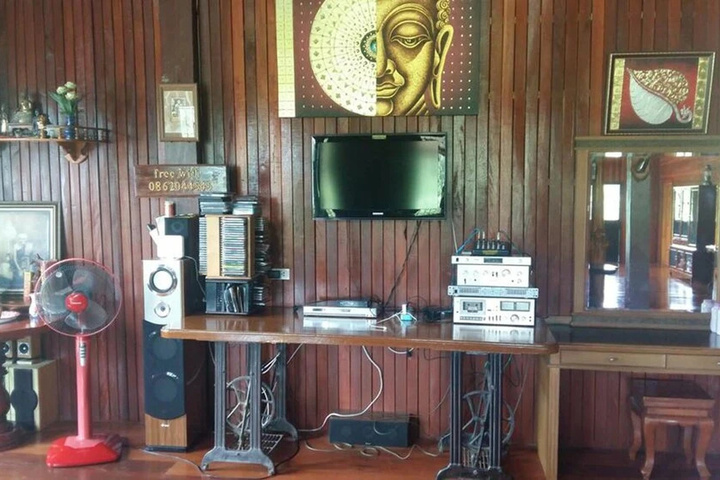 Baan Kaset Bandit