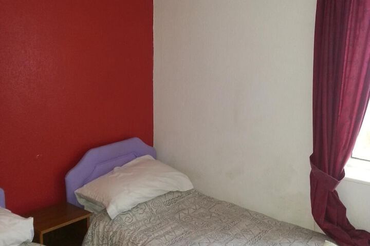 Room 26 of 72