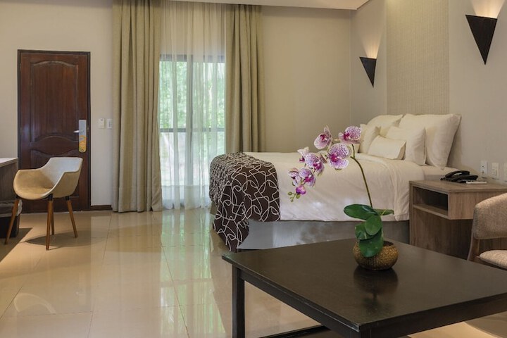 Room 7 of 20