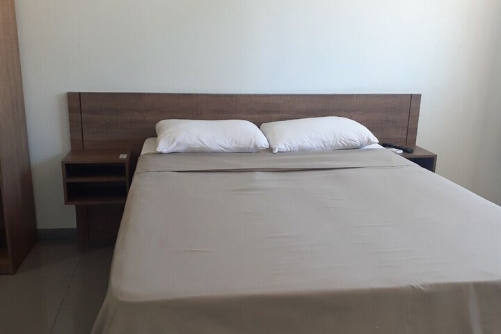Room 20 of 34