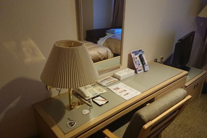 Room amenity