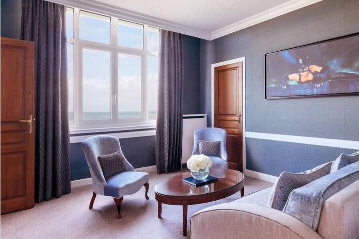 Room 45 of 98