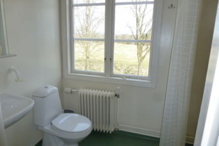 Room 9 of 62